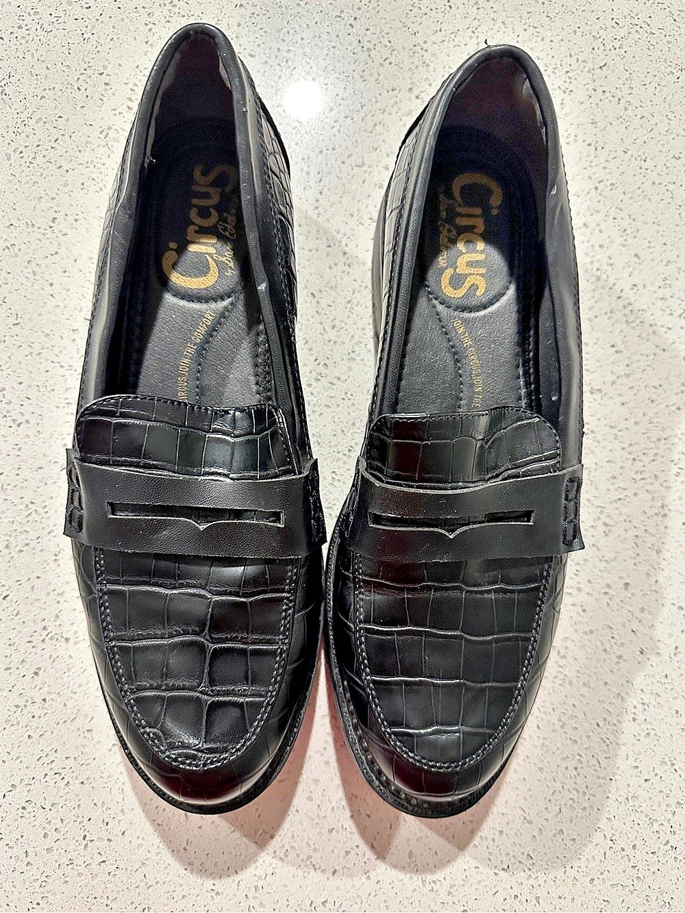 Circus by Sam Edelman Black Croc-Embossed Loafers Like New